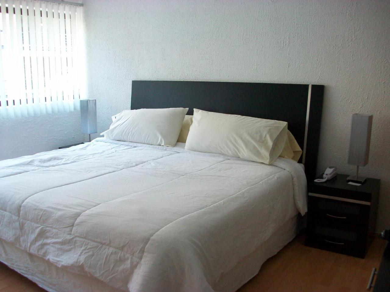 Steinhaus Suites Hamburgo Mexikóváros Kültér fotó